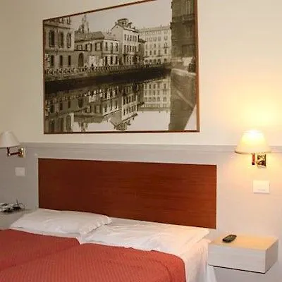 Hotel Rio Milão